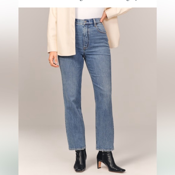 A&F Curve Love Ultra High Rise Jeans NWT Size:34S, NWT - Picture 2 of 5